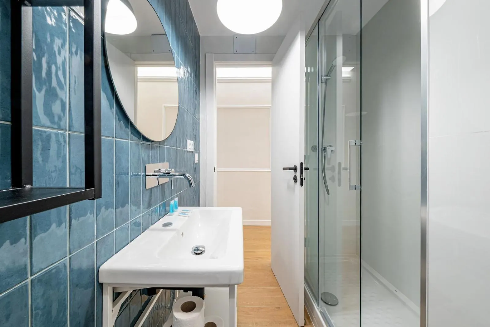 Bebarceloner Eixample Apartments - 4 Bedrooms 0*, Barcelona